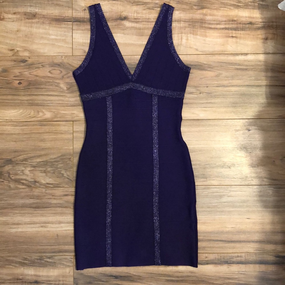 Guess body con dress